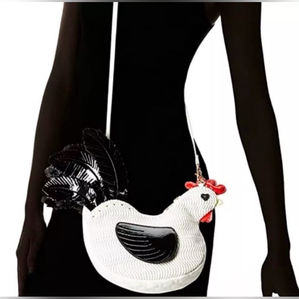 RARE NIP Betsey Johnson Wing Man Rooster 🐔 👜 in orginal packaging Collectors pc. - Picture 12 of 12